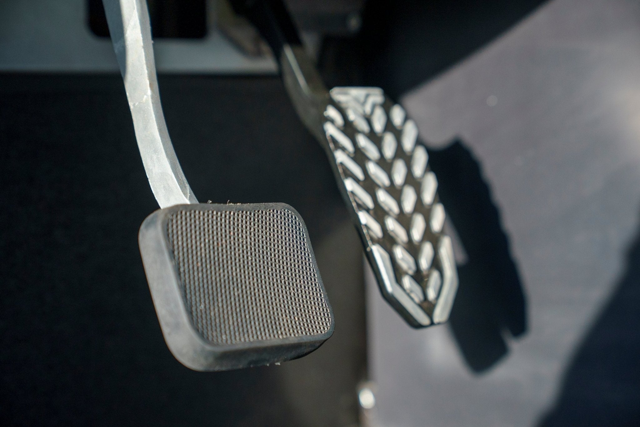 Does the INTI have regenerative braking? - Solar Transport Systems
